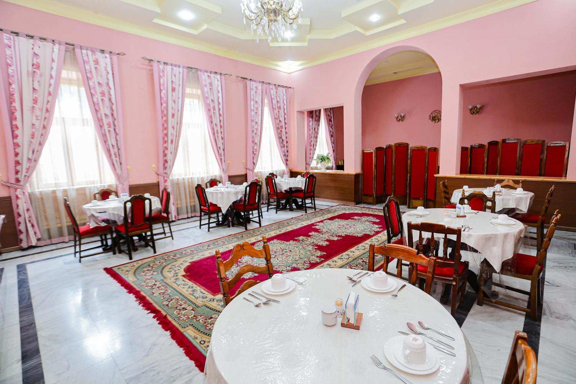 Hotel Yangi Sharq Samarkand Exterior foto